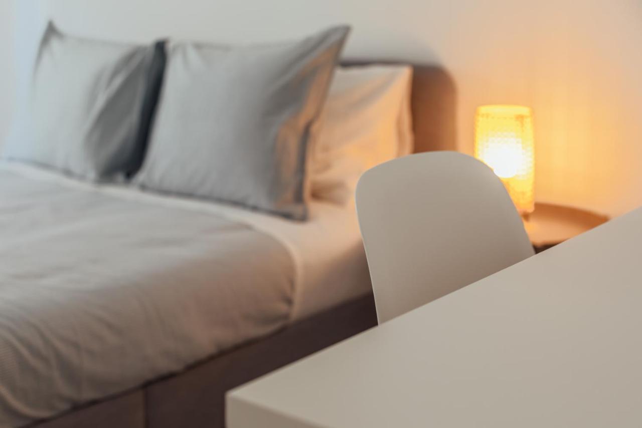 Elegant 3 Bedroom Apt - City Centre - Garage - Metro Lissabon Buitenkant foto