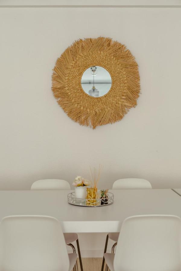 Elegant 3 Bedroom Apt - City Centre - Garage - Metro Lissabon Buitenkant foto