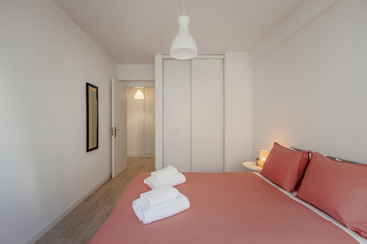 Elegant 3 Bedroom Apt - City Centre - Garage - Metro Lissabon Buitenkant foto