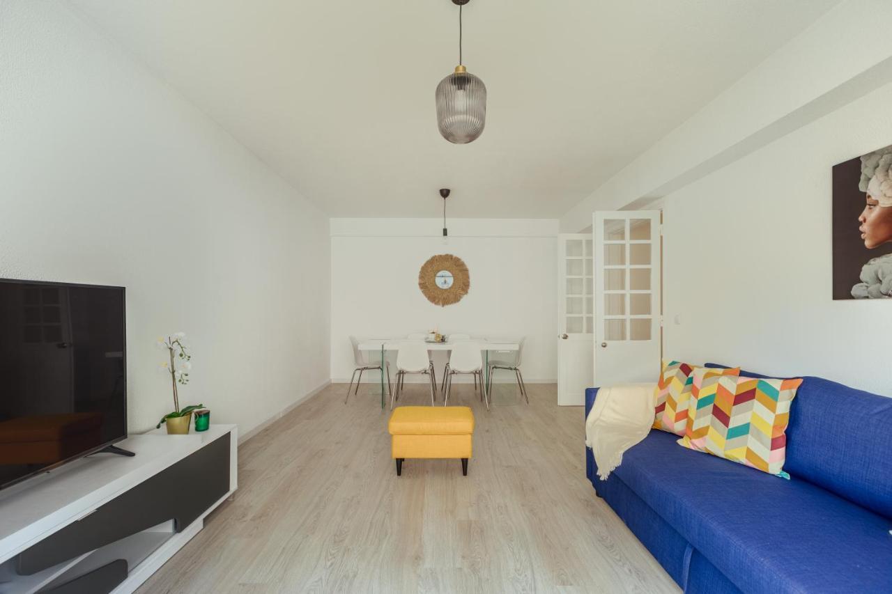 Elegant 3 Bedroom Apt - City Centre - Garage - Metro Lissabon Buitenkant foto