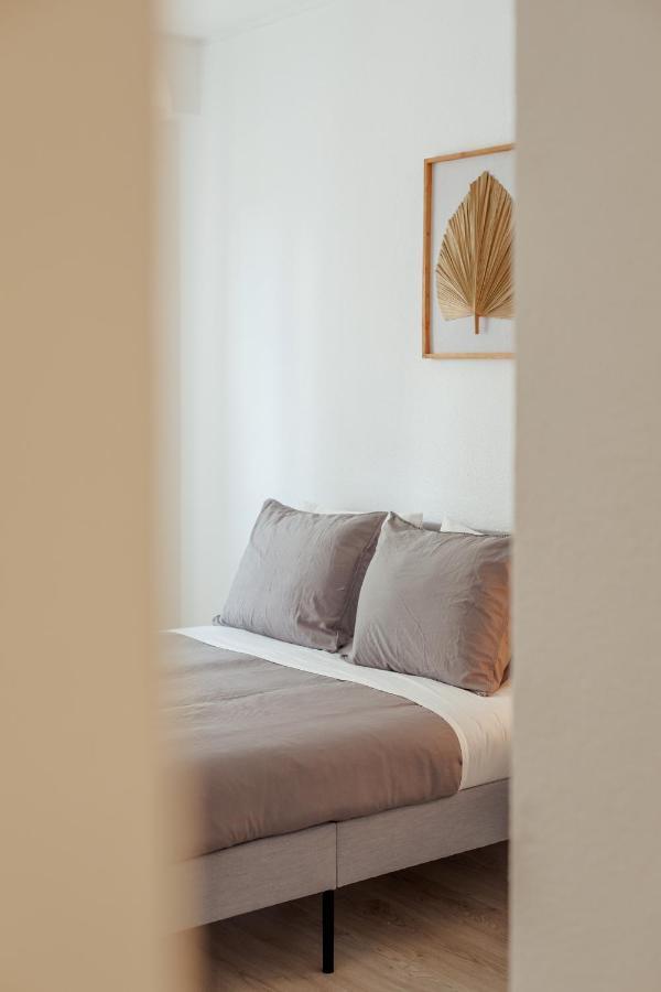 Elegant 3 Bedroom Apt - City Centre - Garage - Metro Lissabon Buitenkant foto