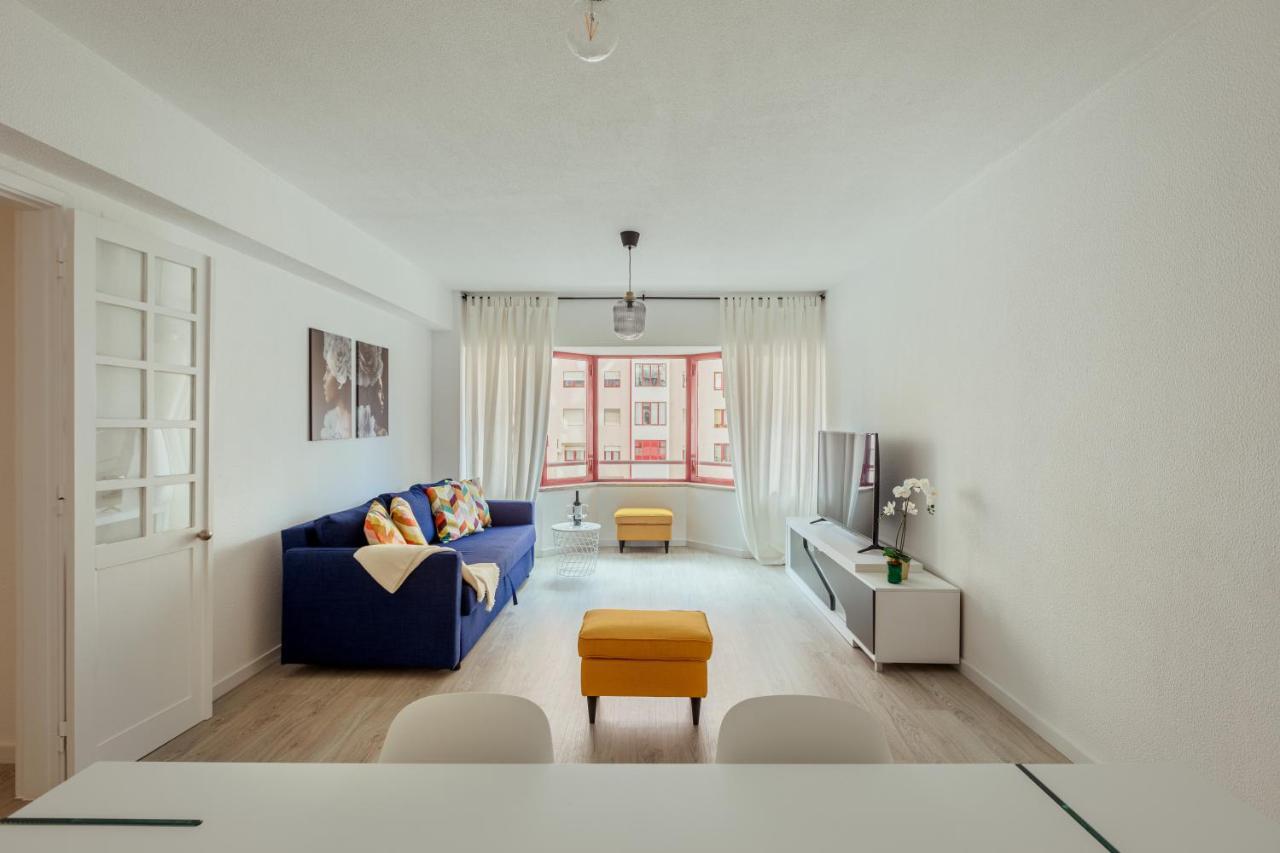Elegant 3 Bedroom Apt - City Centre - Garage - Metro Lissabon Buitenkant foto
